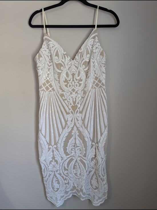le chateau Dresses & Skirts - Le Chateau White Strapless Lace-Overlay V-Neck Dress